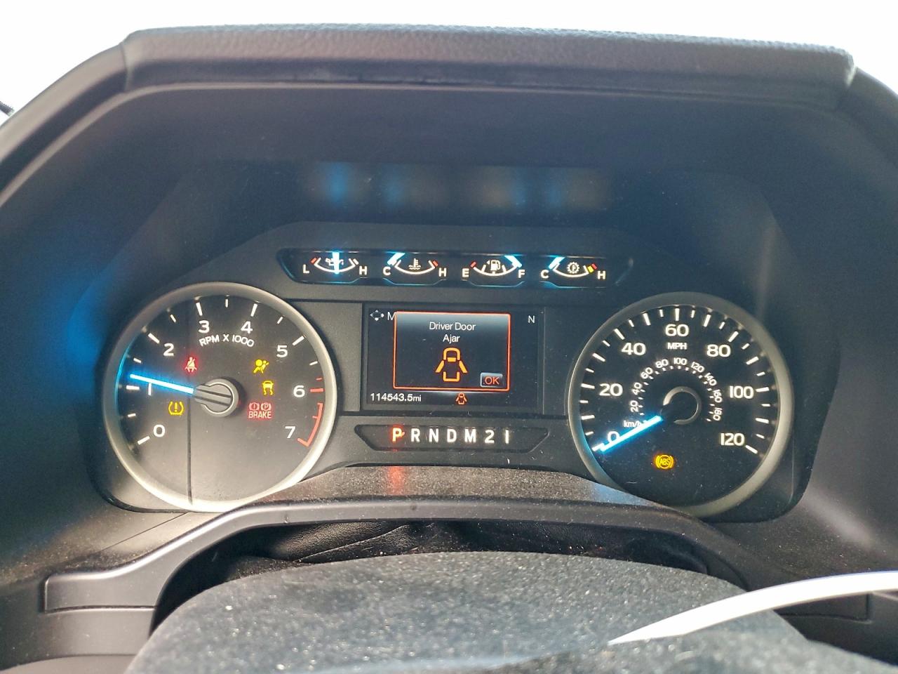 Ford F-150 Supercrew Image 5