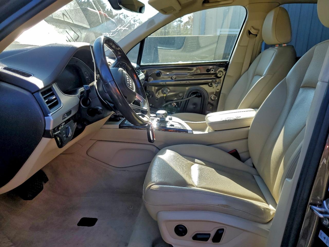 Audi Q7 Premium Plus Image 6