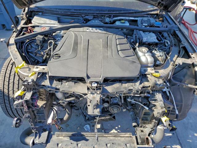 Audi Q7 Premium Plus Image 13