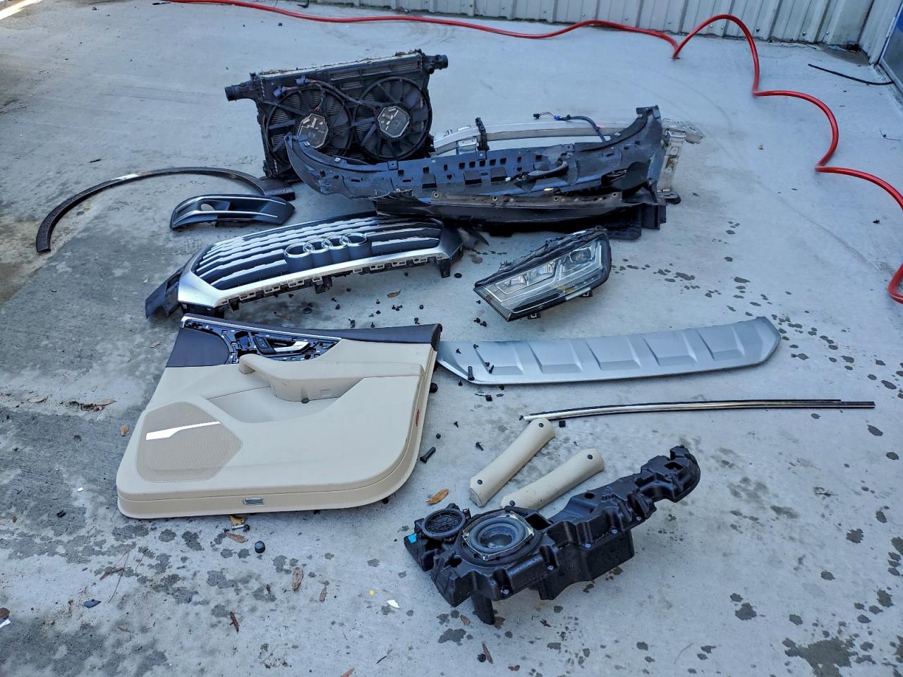 Audi Q7 Premium Plus Image 12