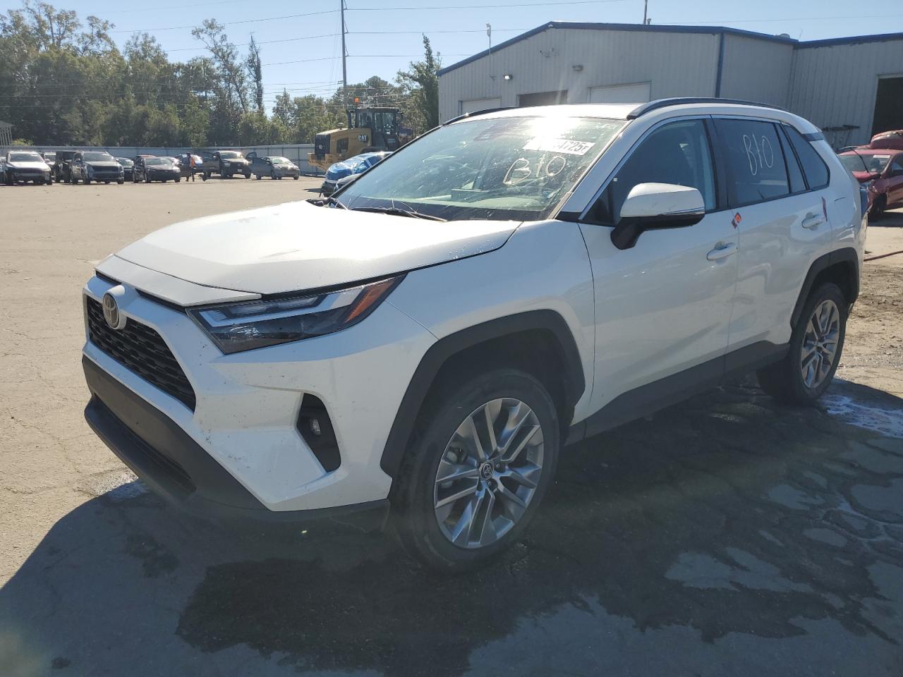 Toyota RAV4 Xle Premium Image 1