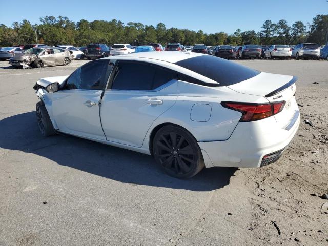 Nissan Altima Sr Image 3