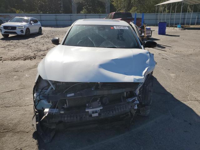 Nissan Altima Sr Image 4