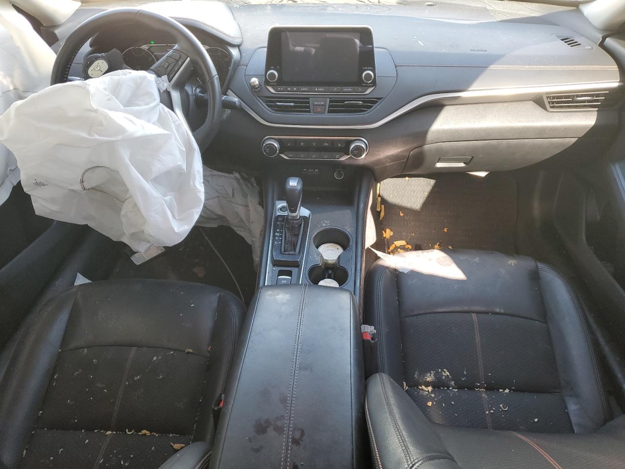 Nissan Altima Sr Image 10