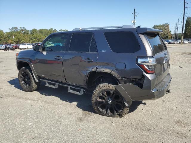 Toyota 4Runner Sr5 Image 3