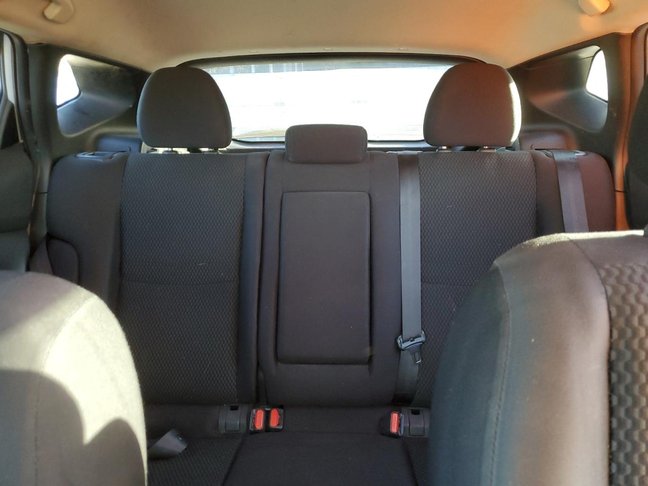 Nissan Rogue S Image 3