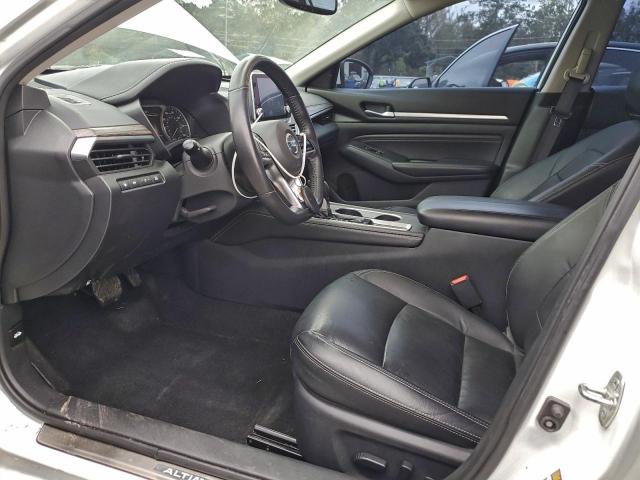 Nissan Altima Sl Image 3