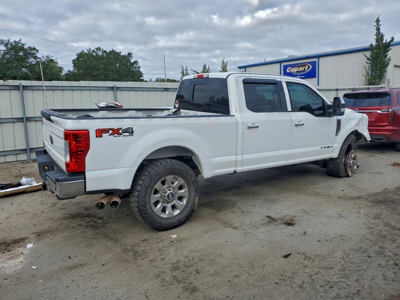 Ford F-250 Super Duty Image 12