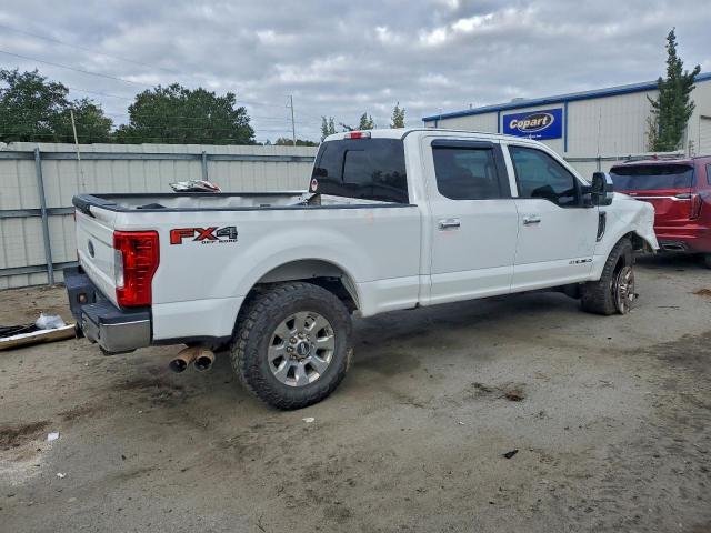 Ford F-250 Super Duty Image 12