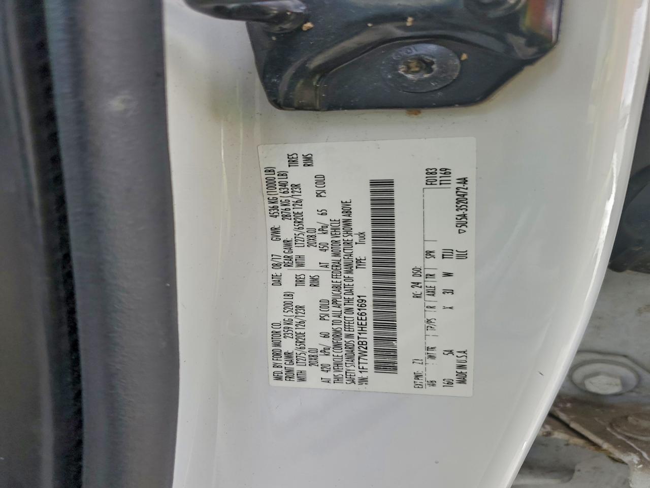 Ford F-250 Super Duty Image 11