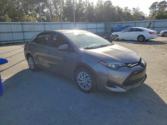 Toyota Corolla L Image 2