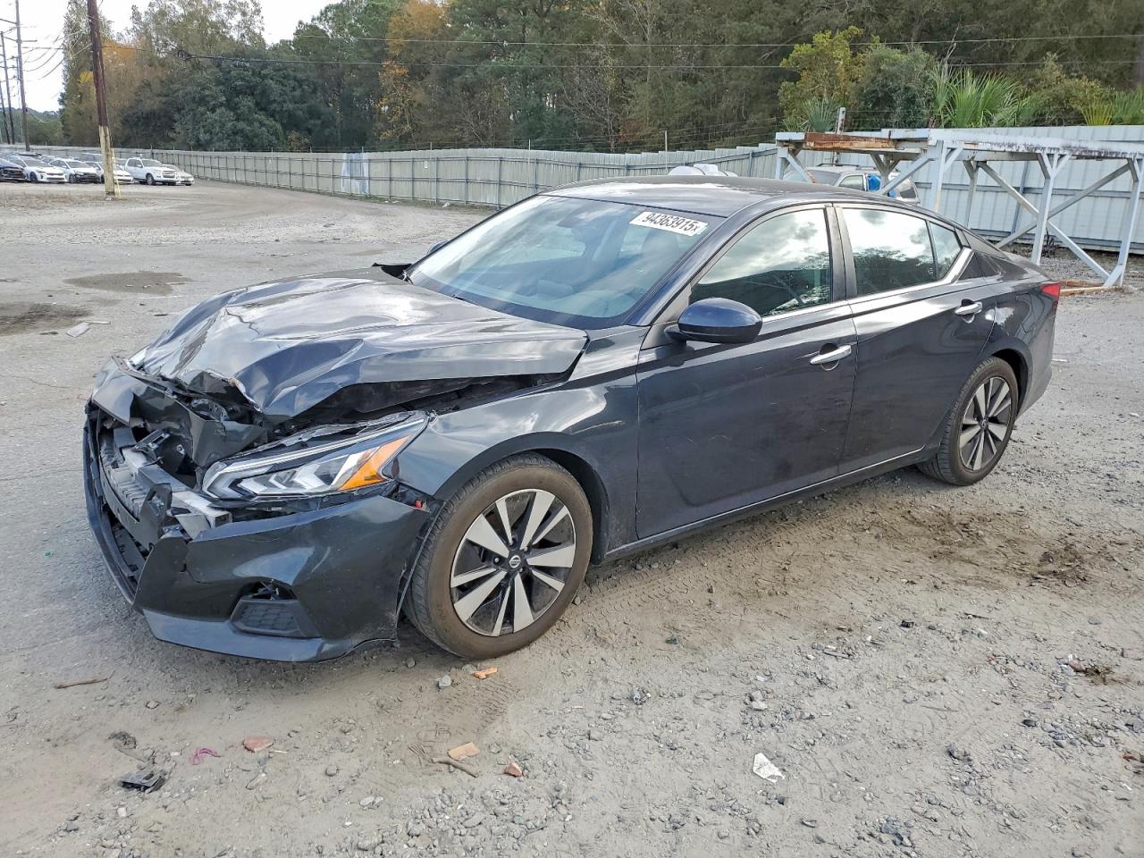 Nissan Altima Sv Image 1