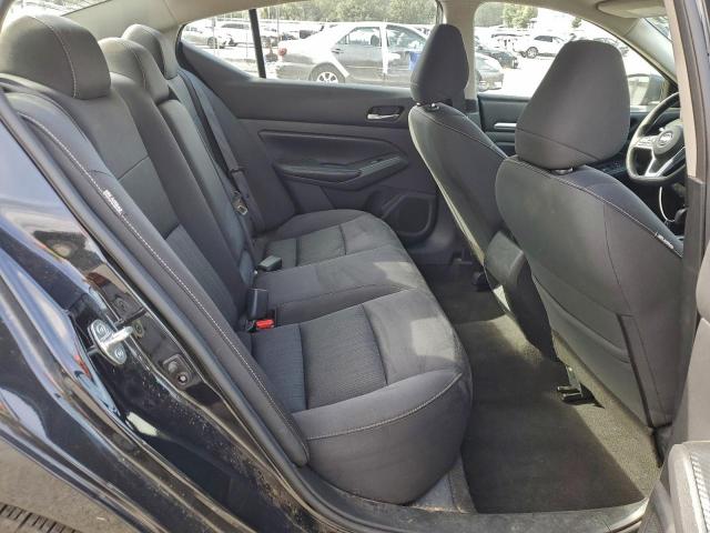 Nissan Altima Sv Image 11