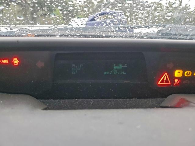 Toyota Prius Image 11