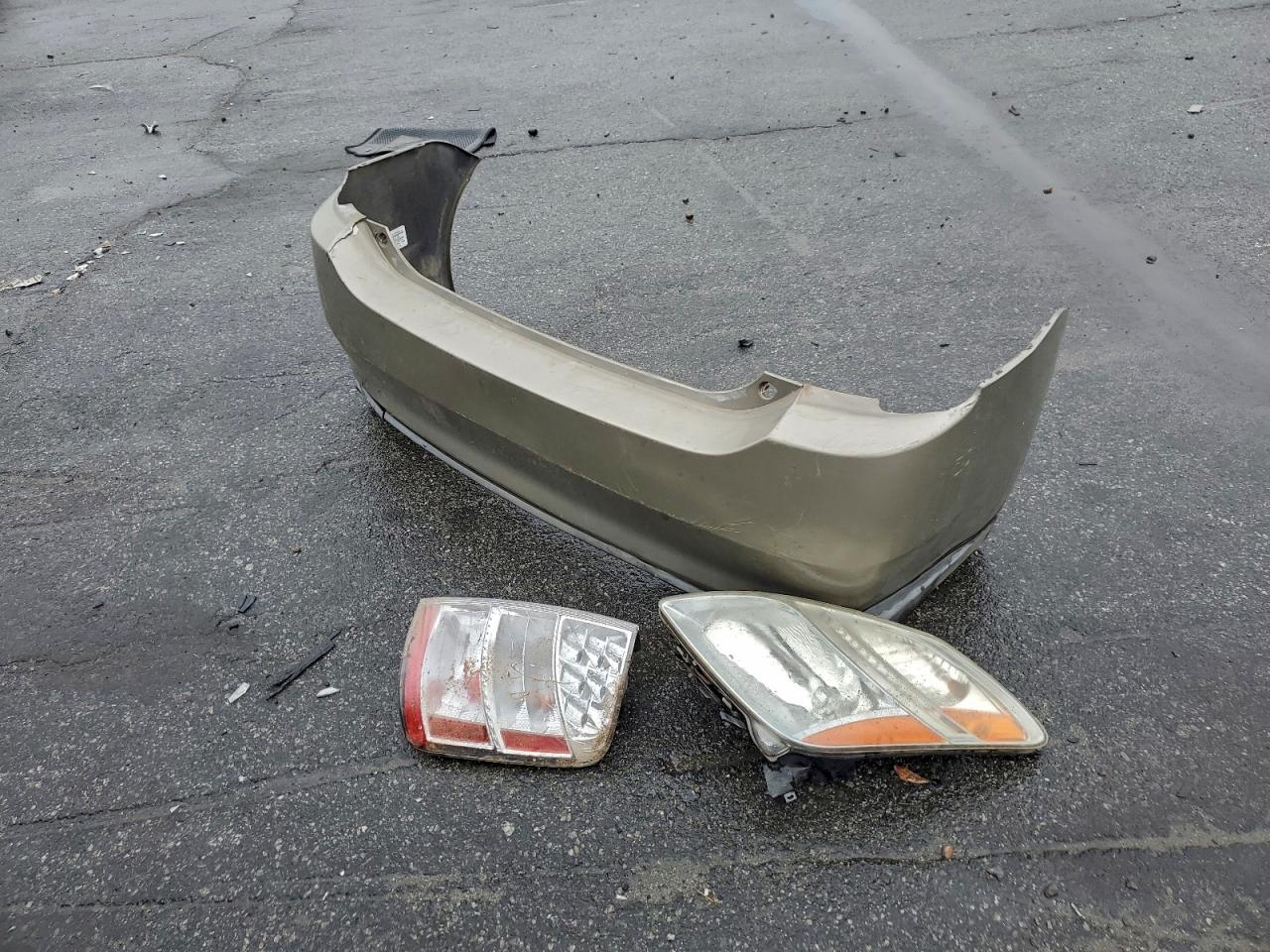 Toyota Prius Image 12