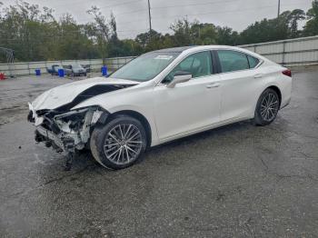  Salvage Lexus Es