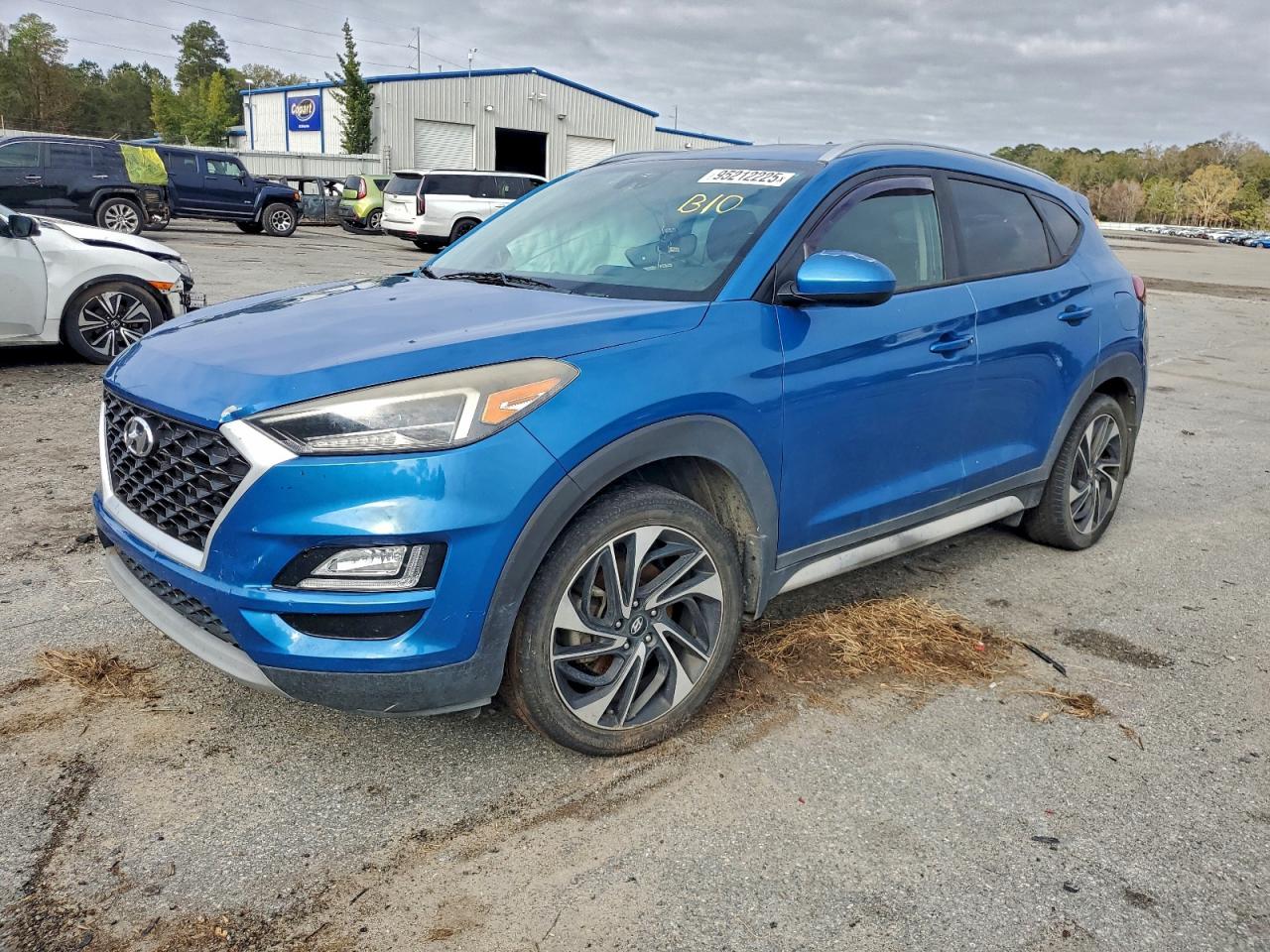 Hyundai TUCSON Limited Image 1