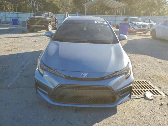 Toyota Corolla Se Image 7