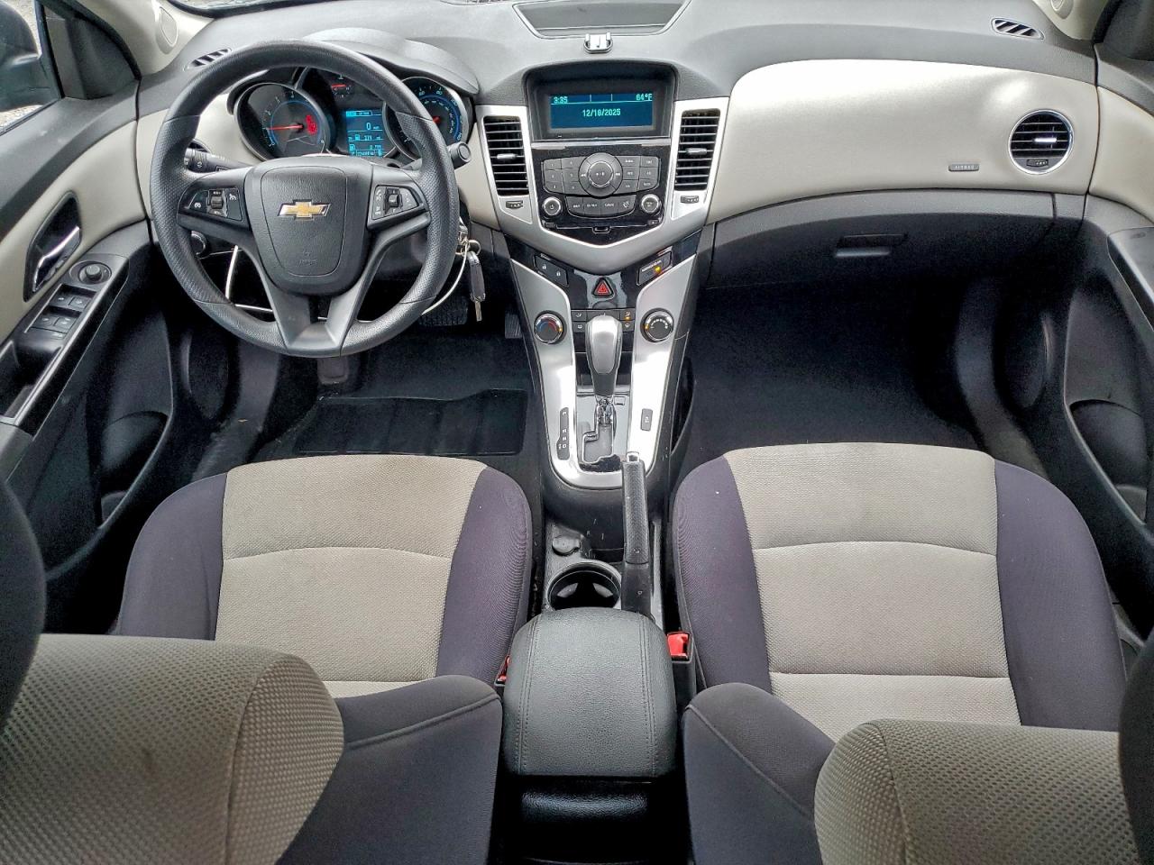 Chevrolet Cruze Ls Image 7