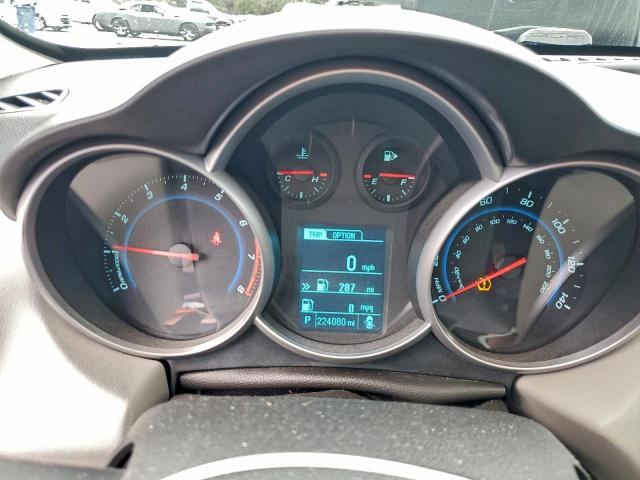 Chevrolet Cruze Ls Image 6