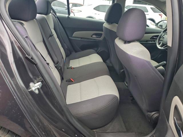 Chevrolet Cruze Ls Image 10