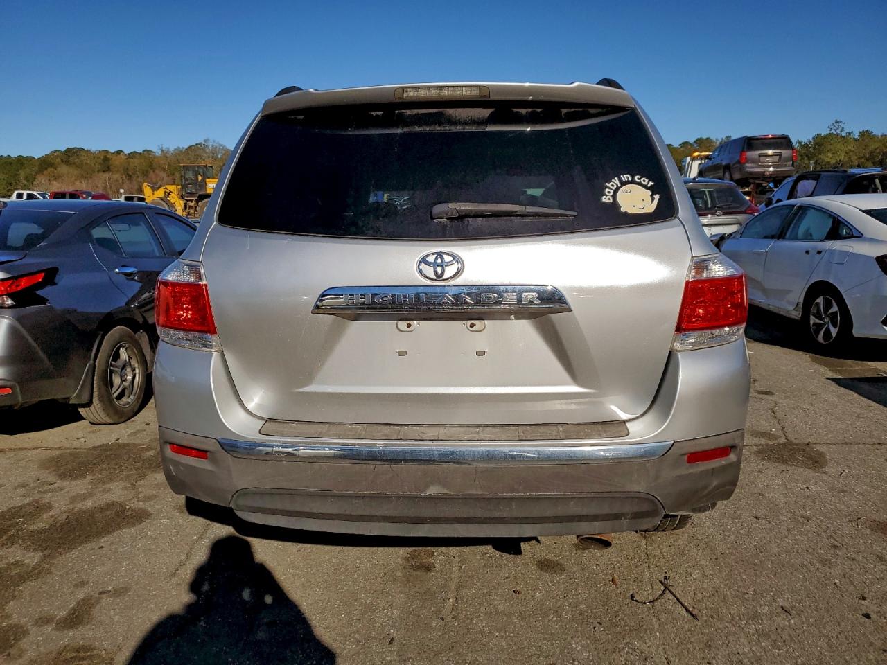 Toyota Highlander Base Image 5