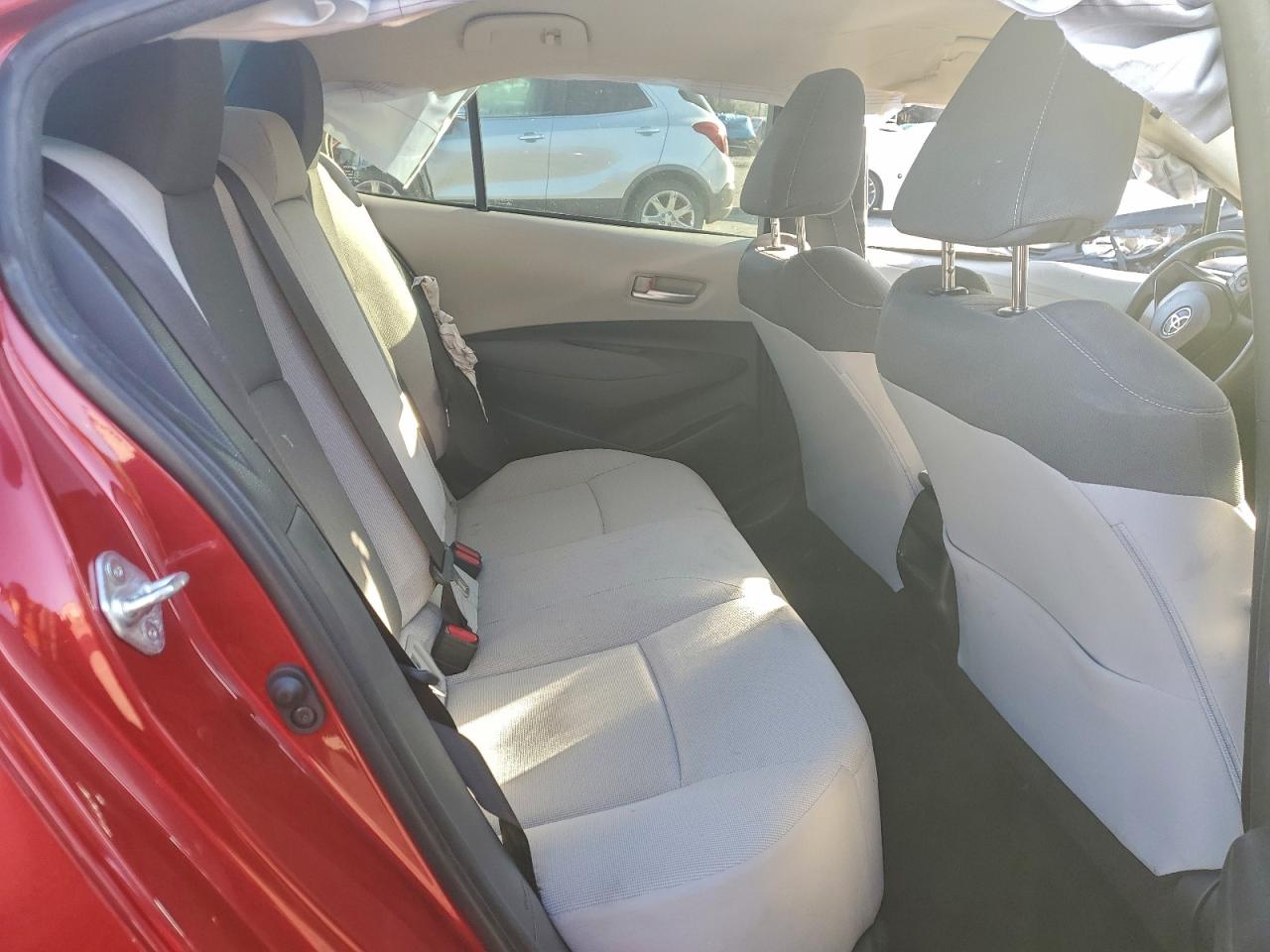 Toyota Corolla Le Image 11