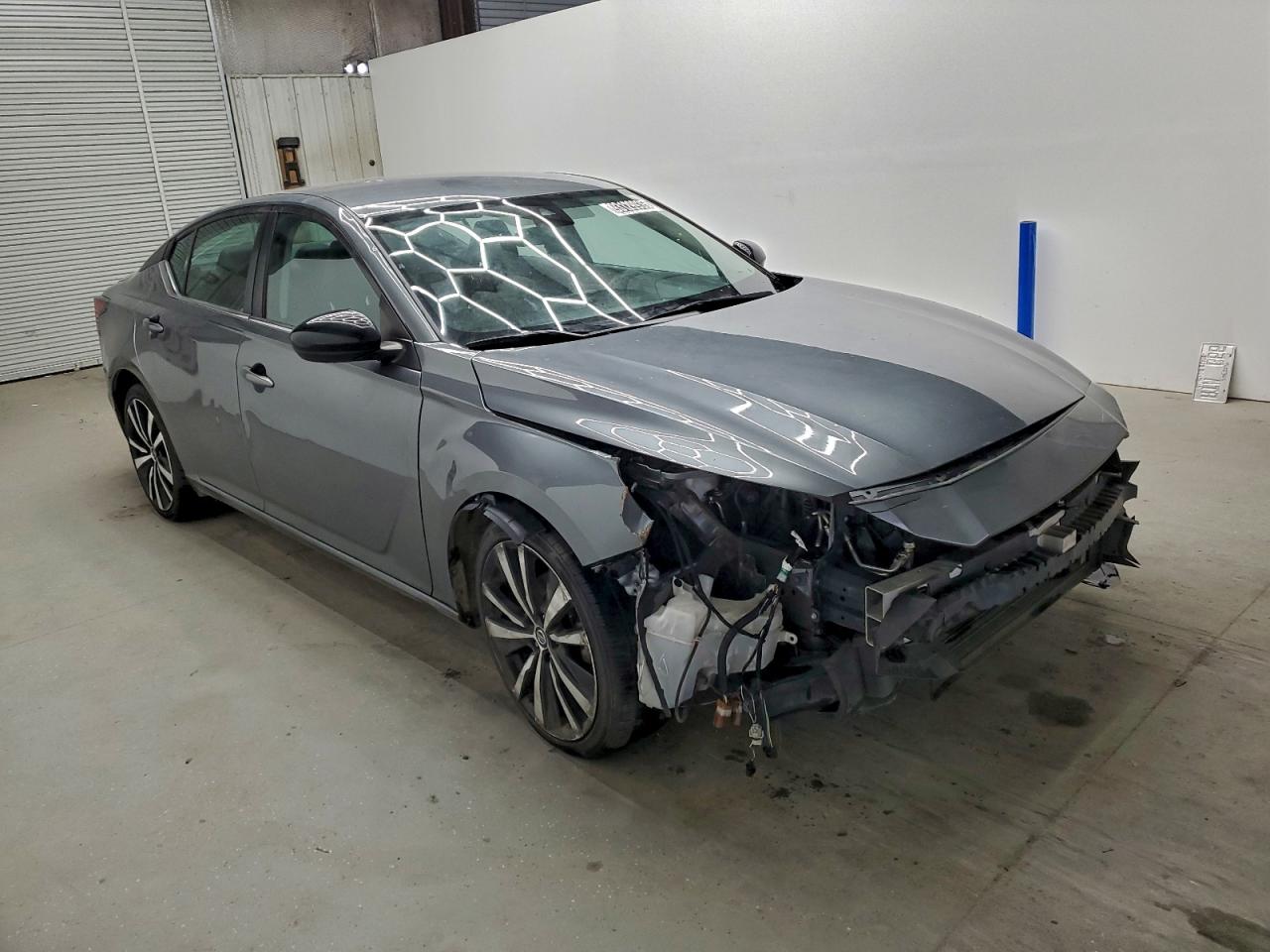 Nissan Altima Sr Image 12