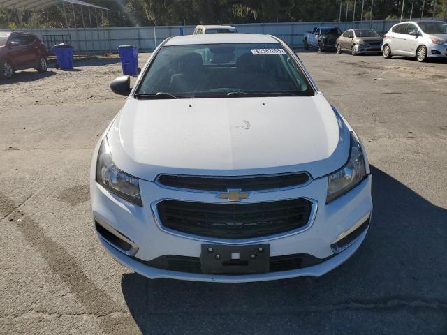 Chevrolet Cruze Ls Image 2