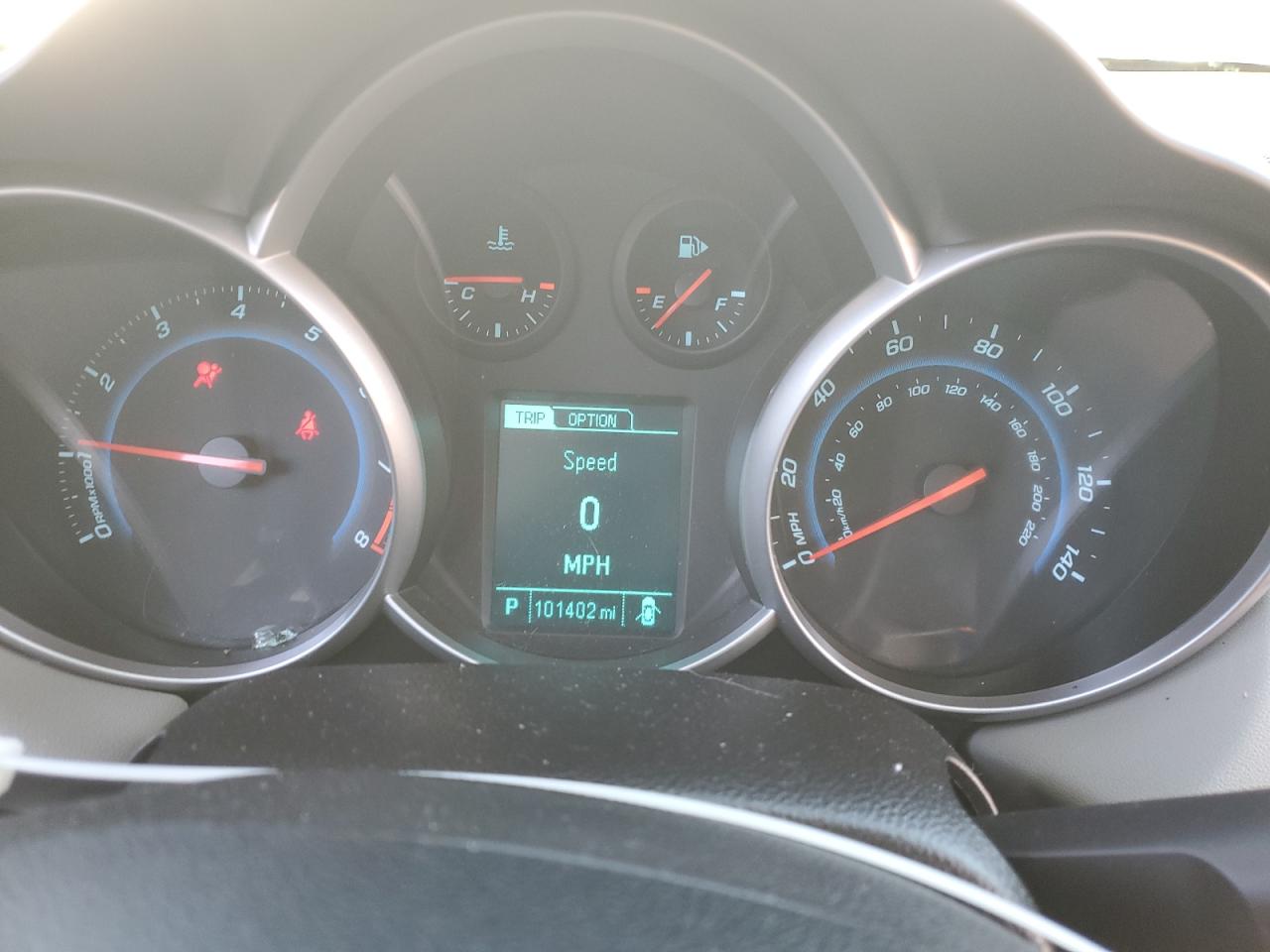 Chevrolet Cruze Ls Image 4