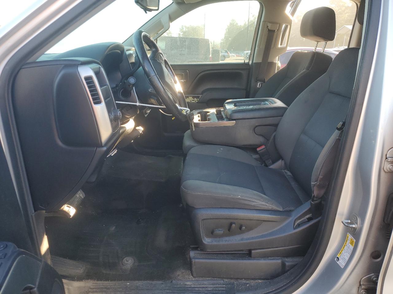 Chevrolet Silverado C1500 Lt Image 6