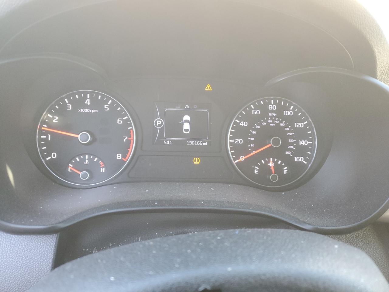 Kia Optima Lx Image 9