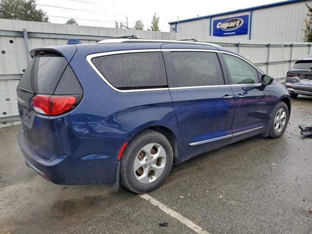 Chrysler Pacifica Touring L Plus Image 2