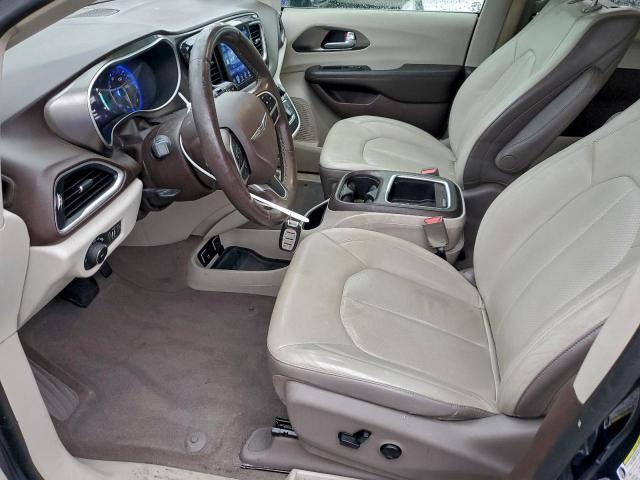 Chrysler Pacifica Touring L Plus Image 8