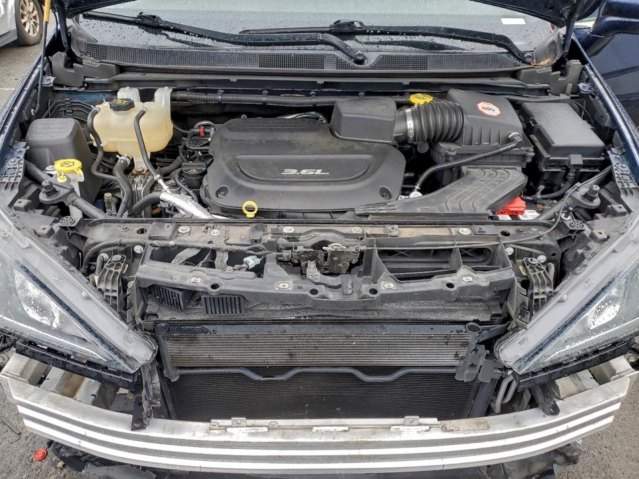 Chrysler Pacifica Touring L Plus Image 11