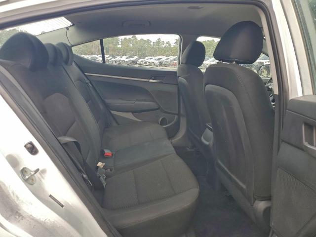 Hyundai ELANTRA Se Image 9