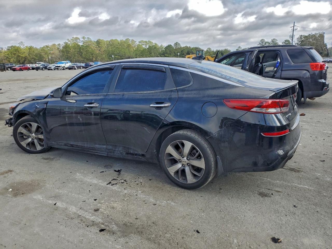 Kia Optima Lx Image 2