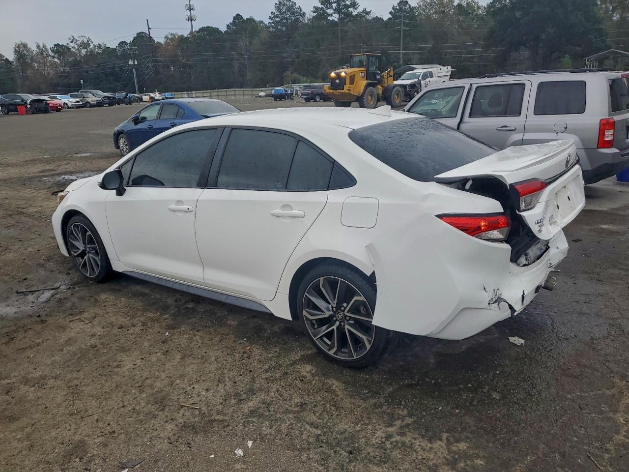 Toyota Corolla Se Image 4