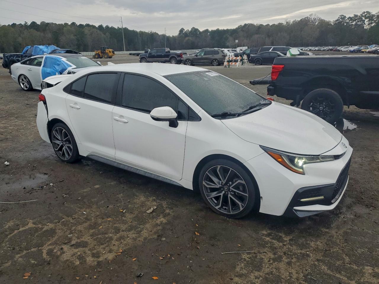 Toyota Corolla Se Image 8