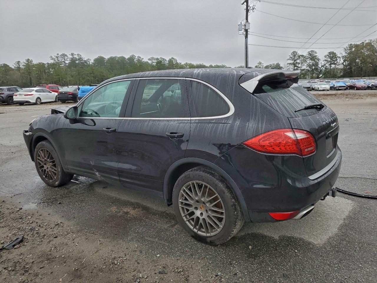 Porsche Cayenne Image 8
