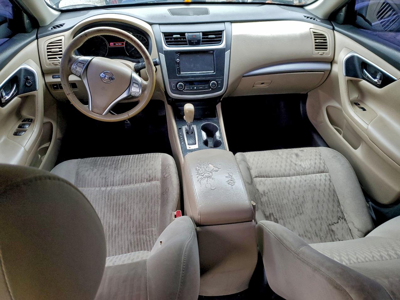 Nissan Altima 2.5 Image 10