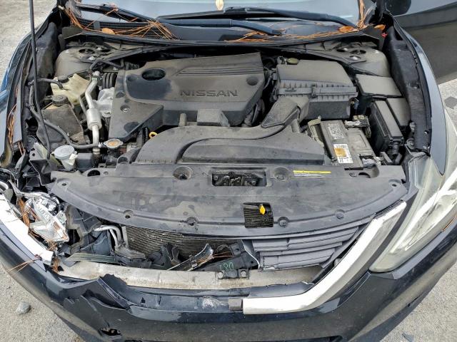 Nissan Altima 2.5 Image 9