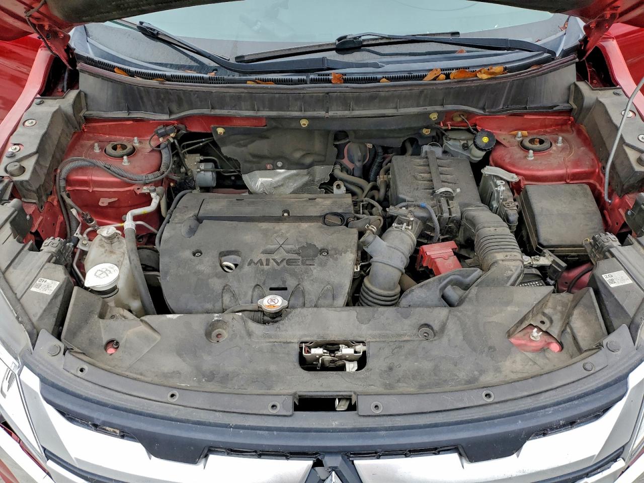 Mitsubishi Outlander Es Image 2