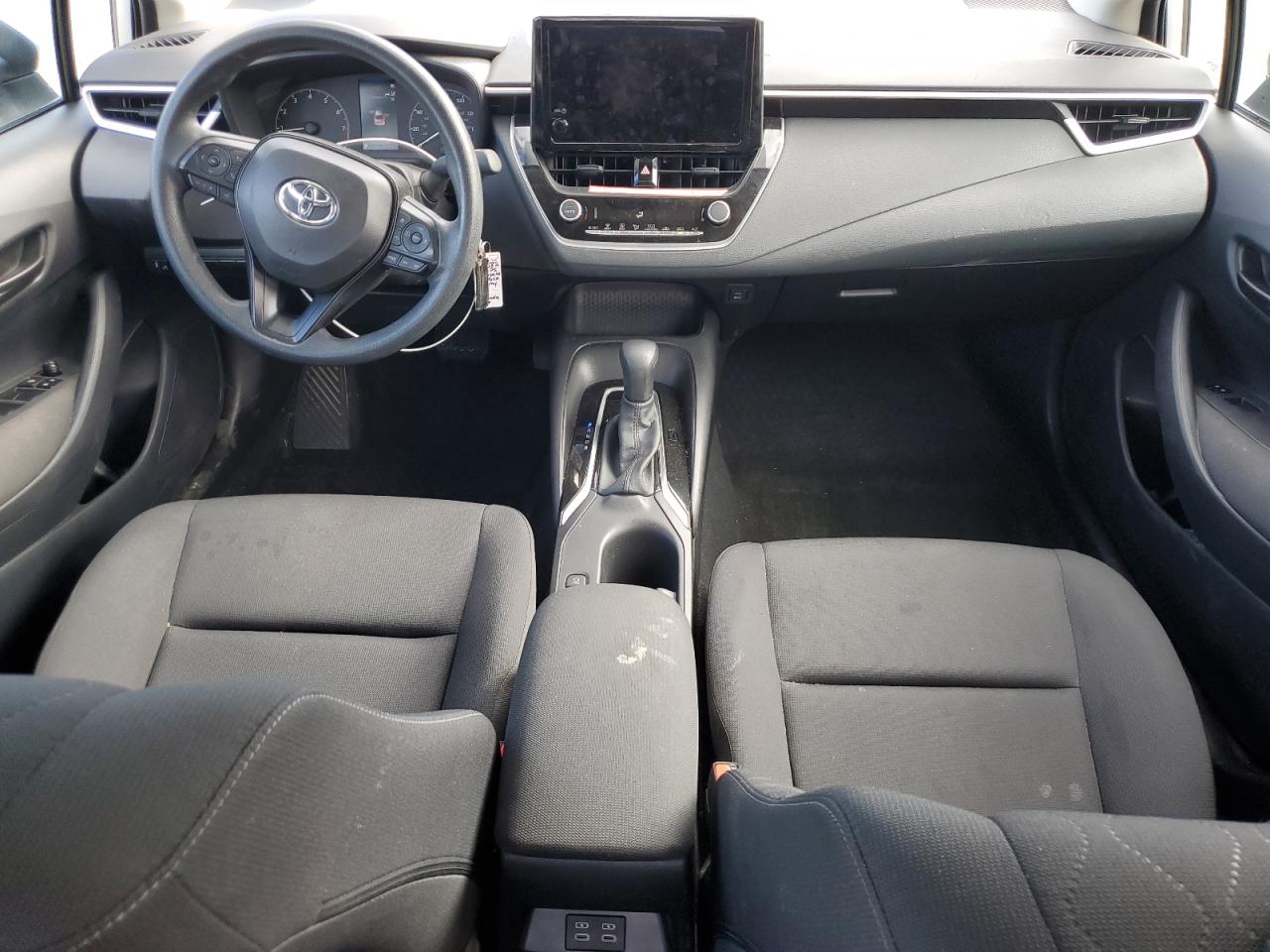 Toyota Corolla Le Image 7