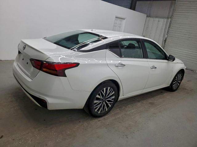 Nissan Altima Sv Image 5