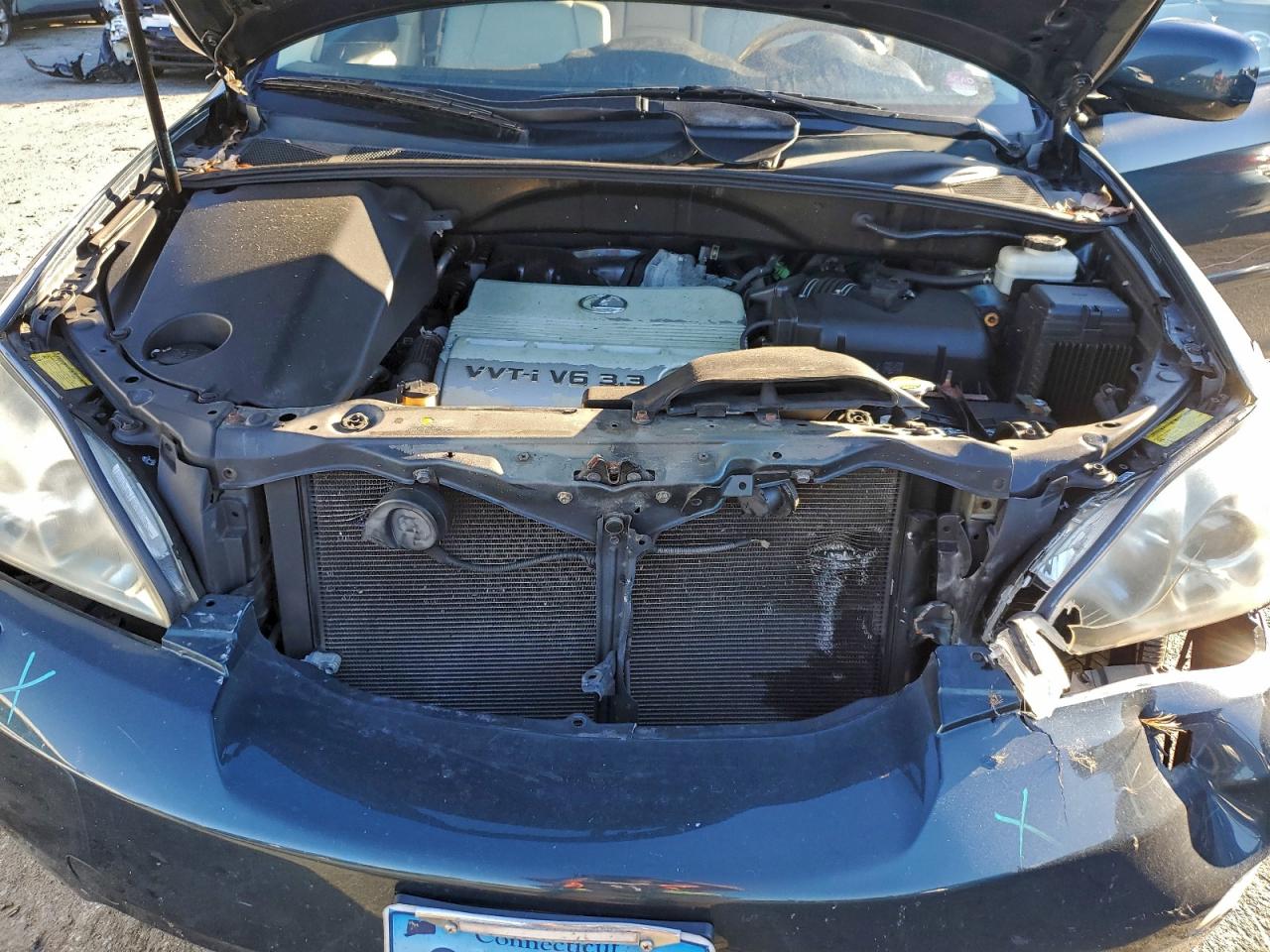 Lexus RX 330 Image 4