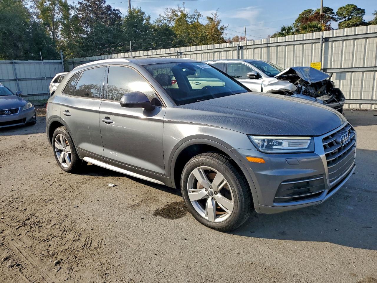 Audi Q5 Premium Image 3