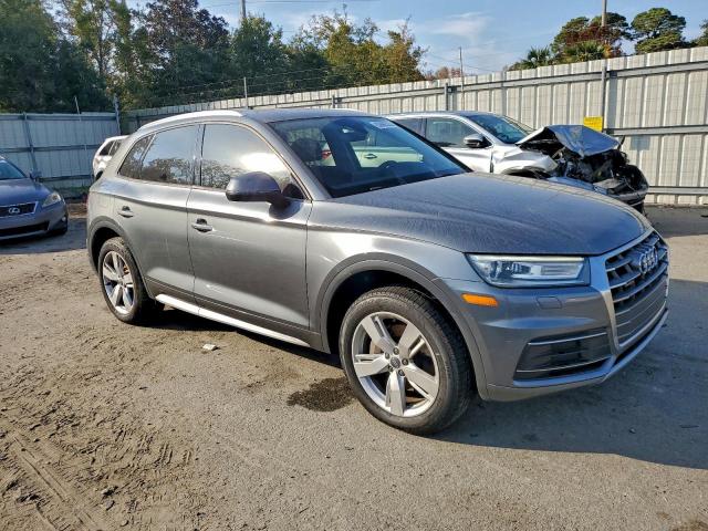 Audi Q5 Premium Image 3