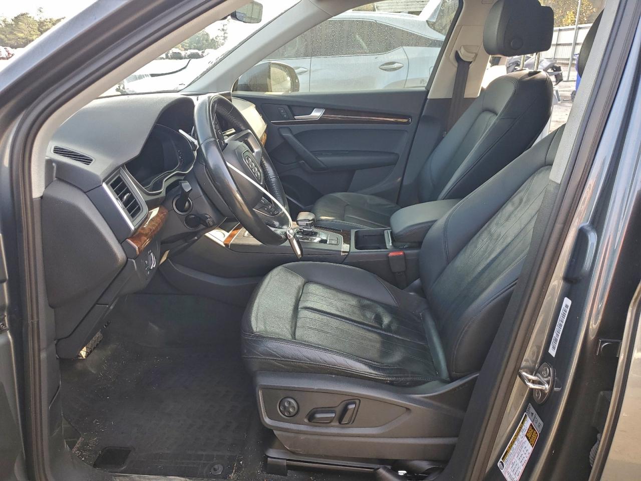 Audi Q5 Premium Image 6