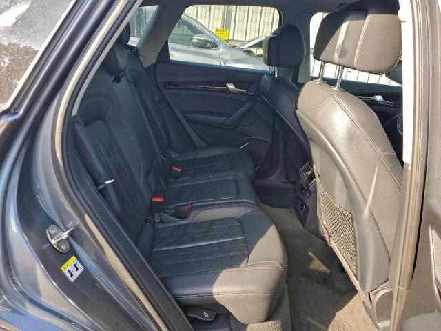 Audi Q5 Premium Image 12